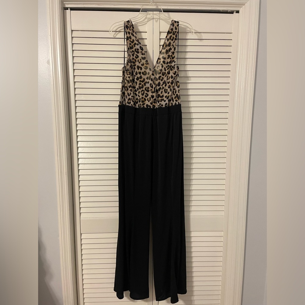 Woman’s Forever 21 jumpsuit